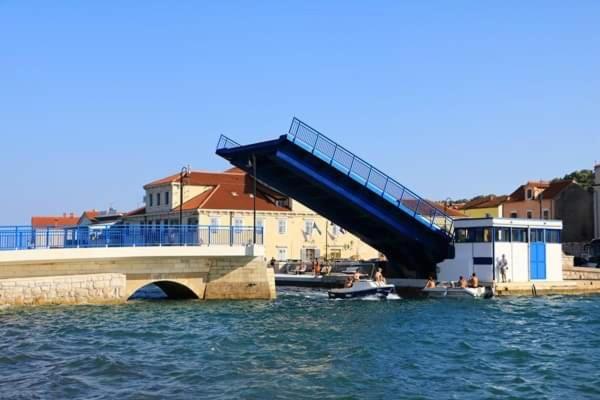 Villa House " Bond " Tisno Exterior foto