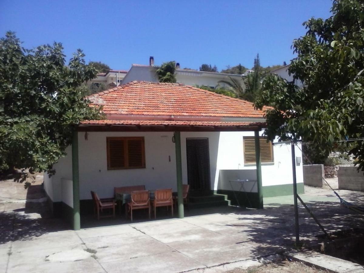 Villa House " Bond " Tisno Exterior foto